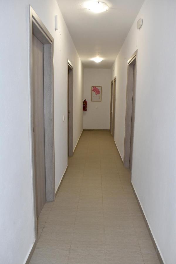 Giorgos-Fenia Apartments Paralía Exteriör bild