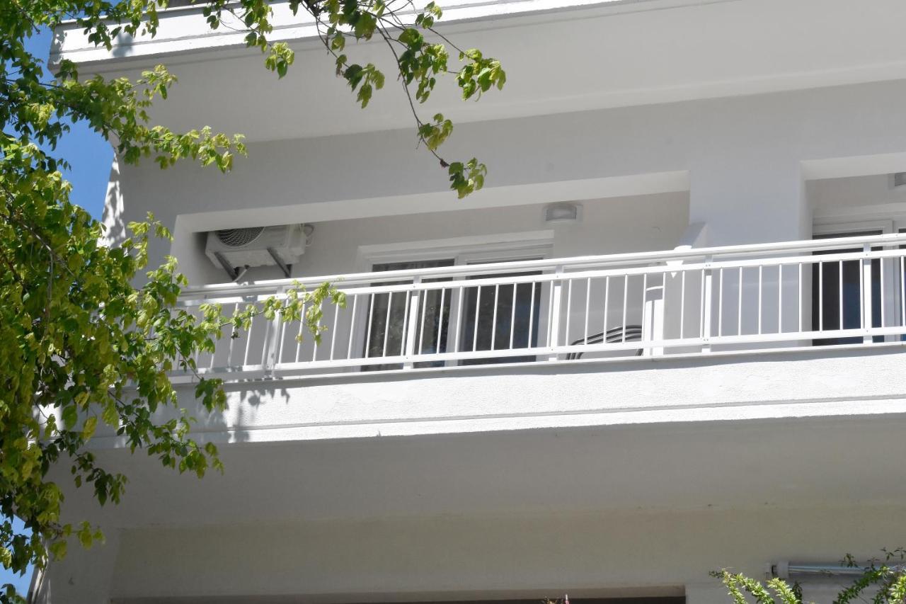 Giorgos-Fenia Apartments Paralía Exteriör bild